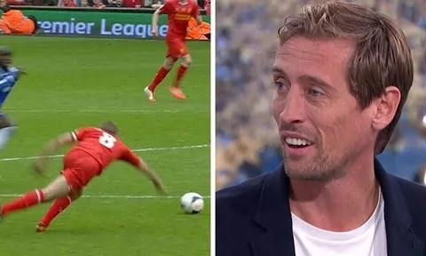 Peter Crouch: ''Không ai ở Liverpool đang nói về chức vô địch''