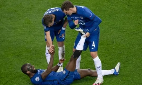 3 ngôi sao Chelsea lo sốt vó sau quyết định của Abramovich