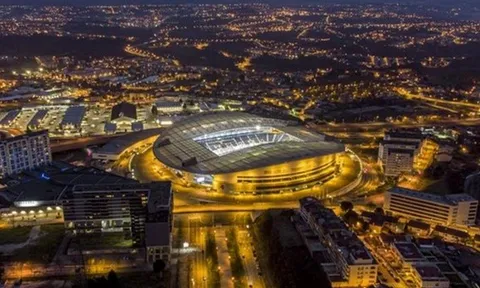 Chelsea trả lại hơn 800 vé xem trận chung kết Champions League