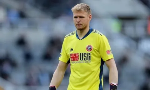 Aaron Ramsdale có gì hơn Bernd Leno và Emi Martinez?
