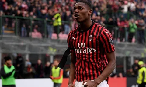 Barca cùng Juventus nhập cuộc, AC Milan ngã giá bán đứt trụ cột