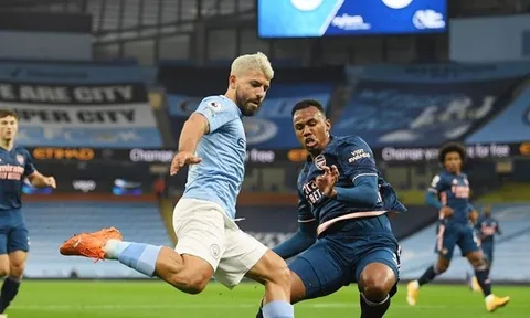 Thắng đậm, Pep tiết lộ luôn tình hình của Aguero