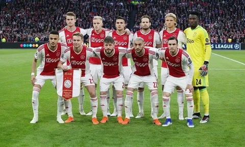 Ajax mất hơn nửa đội hình sau khi tạo địa chấn ở Champions League