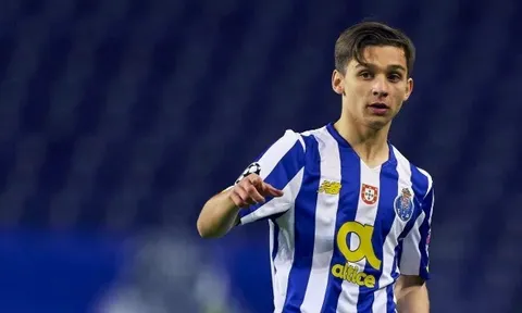 Ajax tìm được người thay Antony, giá 5 triệu euro