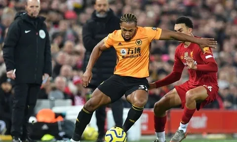 Alexander-Arnold: "Cậu ta gần như không phải con người"