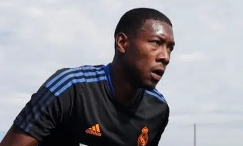 Ancelotti chắc chắn 1 điều về Alaba