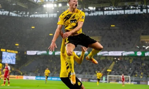 Không Sancho, 'viên ngọc 17 tuổi' lập hat-trick kiến tạo chắp cánh Dortmund đại thắng