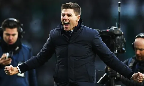Gerrard quá hay, dẫn dắt đội bóng thắng 15 trận, giữ sạch lưới 14 trận