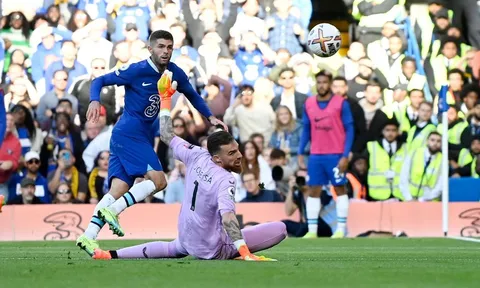 Vùi dập CLB vừa thay tướng, Chelsea bay thẳng vào top 4