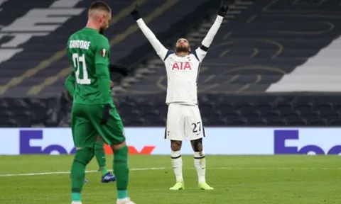 Tân binh chói sáng, siêu phẩm giữa sân, Tottenham hành hạ đối thủ không thương tiếc