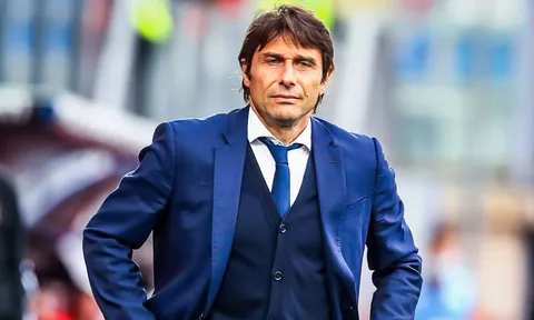 Antonio Conte đàm phán với Gã khổng lồ, sẵn sàng rời Tottenham
