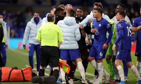 'Chelsea đã phải trừng phạt Leicester vì điều này'