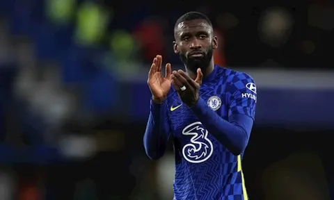 Antonio Rudiger lại úp mở về tương lai
