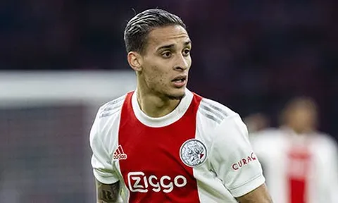 Phía Ajax xác nhận khả năng bán Antony cho Man Utd