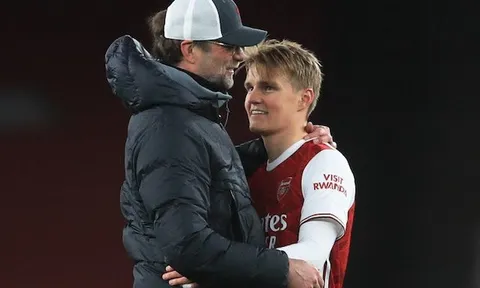 Xây chắc tuyến giữa, Liverpool "giật" nhạc trưởng 50 triệu từ tay Arsenal