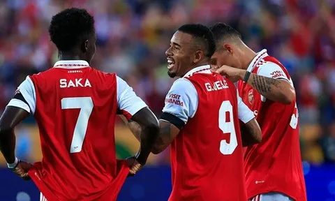 Arsenal cần cải thiện 4 mặt để đua vô địch Premier League
