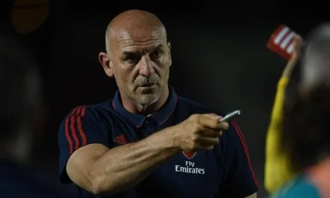 Arsenal chính thức sa thải Steve Bould sau 30 năm gắn bó