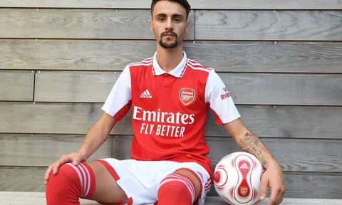 Arsenal chốt số áo Fabio Vieira ngày ra mắt