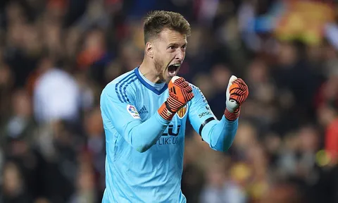 Arsenal đã có phương án thay Bernd Leno