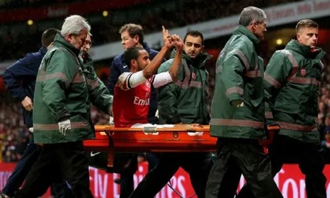Arsenal đại chiến Tottenham: 5 khoảnh khắc thù địch ở derby Bắc London