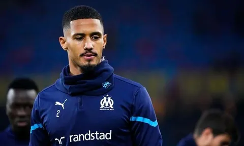 Arsenal lên kế hoạch dự phòng cho Saliba
