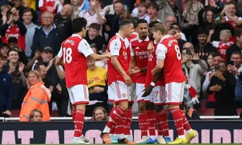 Arsenal lên kế hoạch trói chân Xhaka