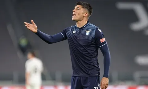 Arsenal gửi đề nghị đầu tiên chiêu mộ sao Lazio