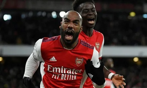 Arsenal thắng Wolves, Lacazette hơi buồn 1 chuyện