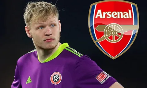 "Arsenal thật ngớ ngẩn khi mang 30 triệu mua Ramsdale"