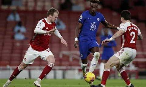 Arsenal thiếu 1 điều, Wilshere tán thành mua sao Chelsea
