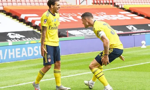 Arsenal thua trận, chuyên gia chỉ ra 2 ngôi sao đá như mơ ngủ
