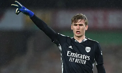 Arsenal tống khứ hàng hớ bất thành, CĐV ngao ngán
