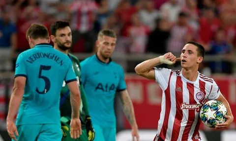 Arsenal và tham vọng làm mới "đôi cánh" trong tháng Giêng