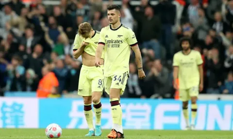 Arsenal văng khỏi top 4: Những trái tim yếu đuối