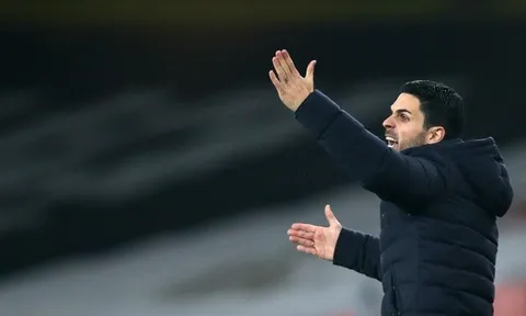 Arsenal vắng "quái thú" ngày tái đấu Rapid Wien