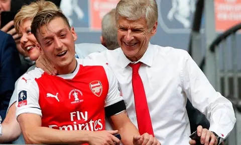 Trò cũ nhận 'án tử' từ Arsenal, Arsene Wenger khuyên nhủ chân thành