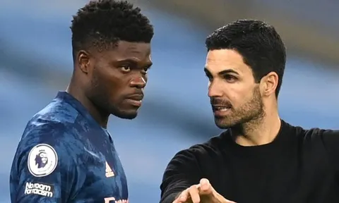 Arteta lý giải việc rút Partey khỏi sân trong hiệp 2 trận Olympiacos