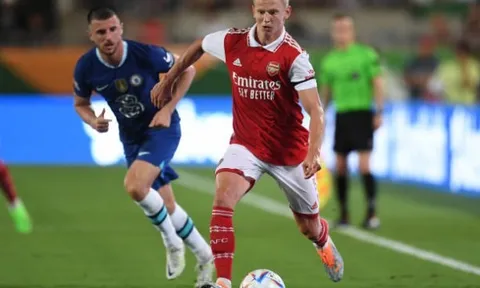 Arteta nhận xét về màn debut của Zinchenko