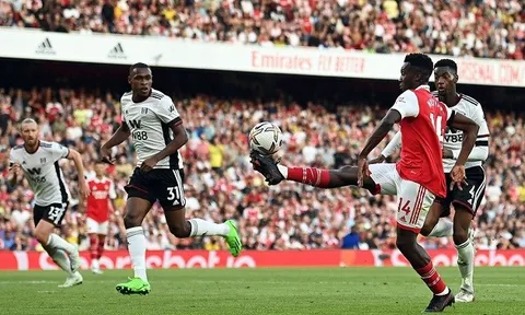 Arteta và lá Joker kết liễu trận đấu