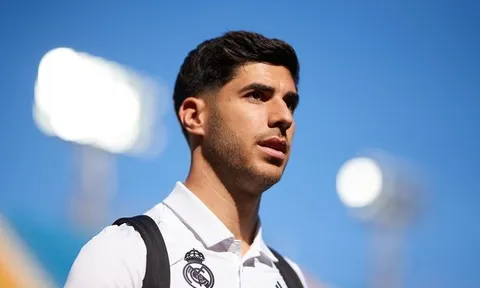 Arsenal có thể chiêu mộ ngôi sao bị chủ tịch Real loại bỏ