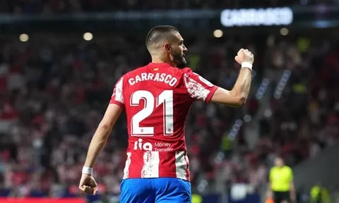 Atletico 'tát' vào mặt Conte