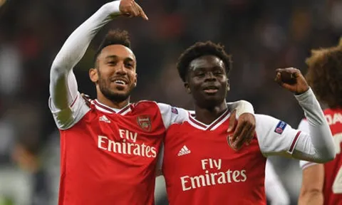 Aubameyang nói thẳng về tương lai của Saka sau quả luân lưu hỏng ăn