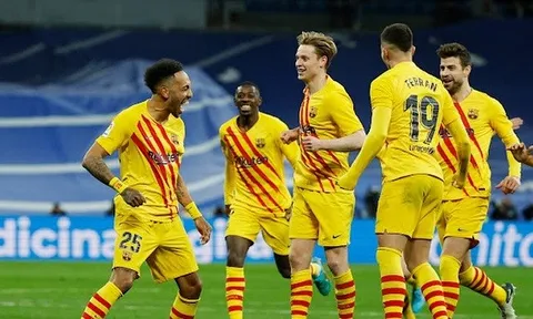 Aubameyang rực sáng, Barca biến Bernabeu thành sân tập
