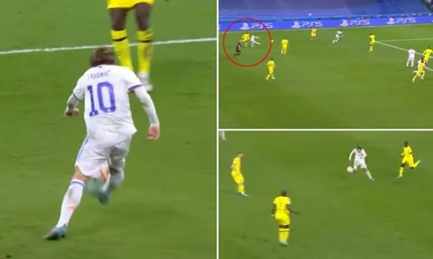 Modric kéo Chelsea trở lại mặt đất với cú vẩy má ngoài đẳng cấp