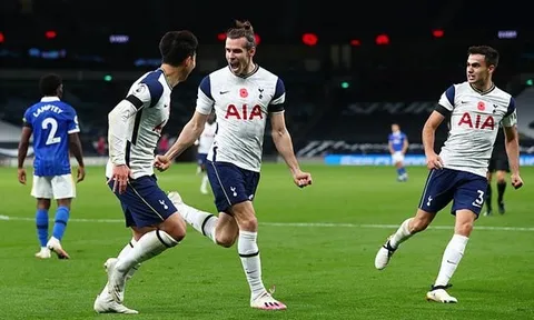 Bale mở hàng, Tottenham gửi "cảnh báo" nặng ký đến Liverpool