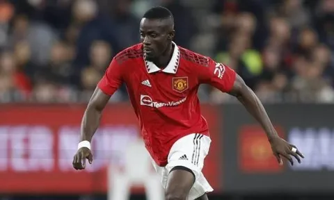 Bailly: "Ông ta nói với tôi những bí mật không thể ngờ tới"