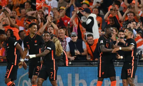 Bale ghi bàn phút 90+2, xứ Wales vẫn ôm hận với Depay