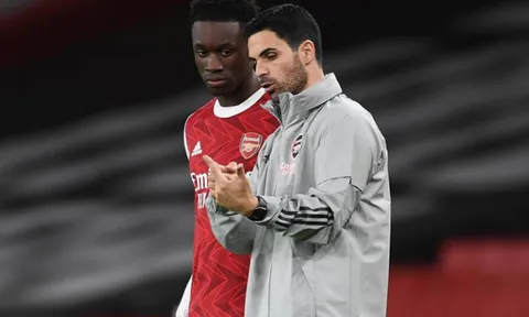 Quyết định của Arsenal gia tăng áp lực lên Edu