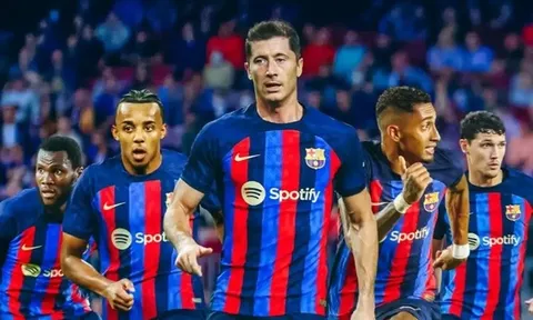 'Bán máu' tương lai, thảm họa sớm đến với Barca