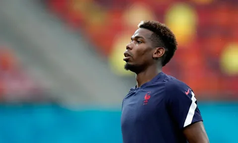 Báo Pháp: Pogba đề nghị HLV Deschamps sử dụng sơ đồ 3 hậu vệ